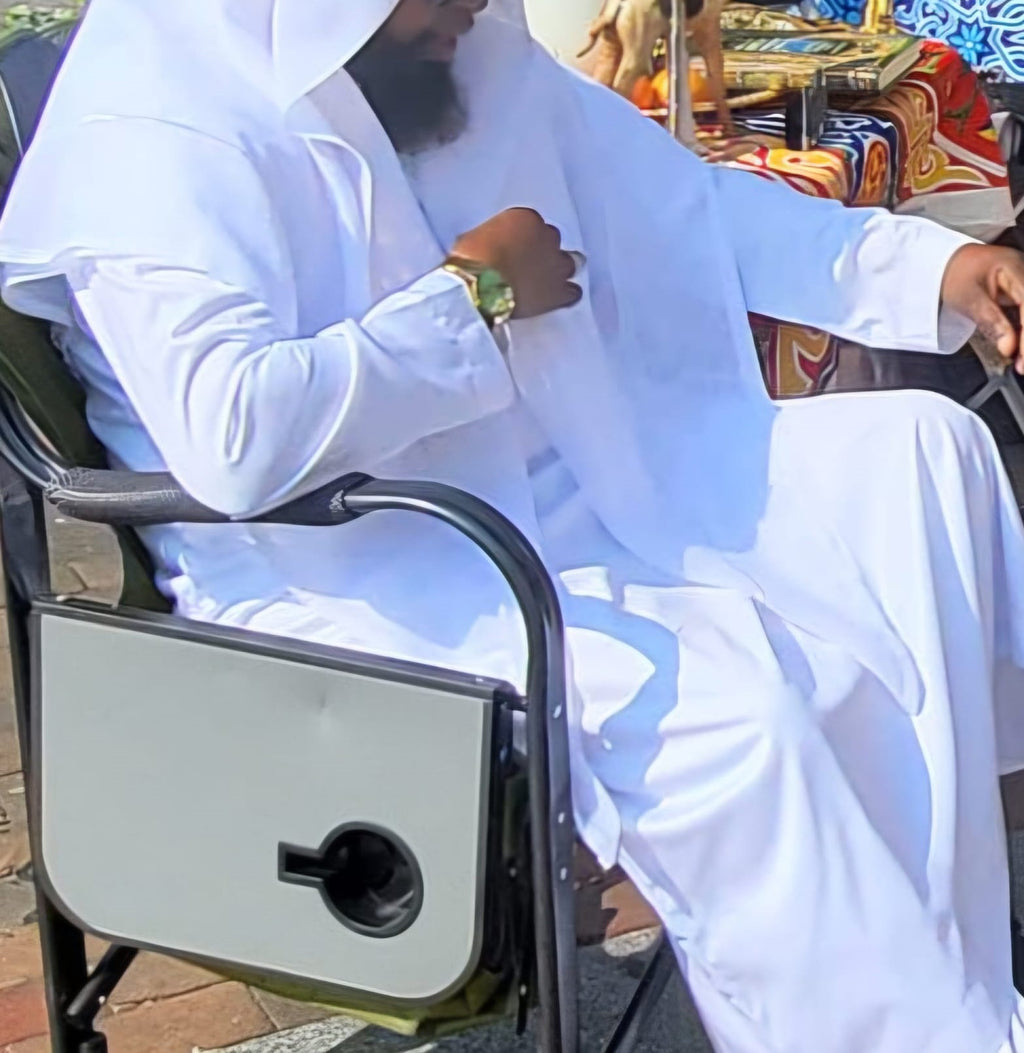 White Emirati Thobes With Tassel